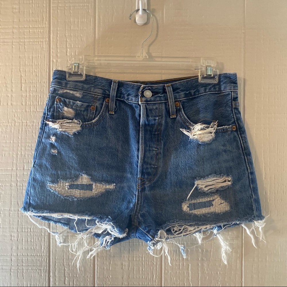 Levi’s 501 Distressed Cutoff Shorts 100% Cotton